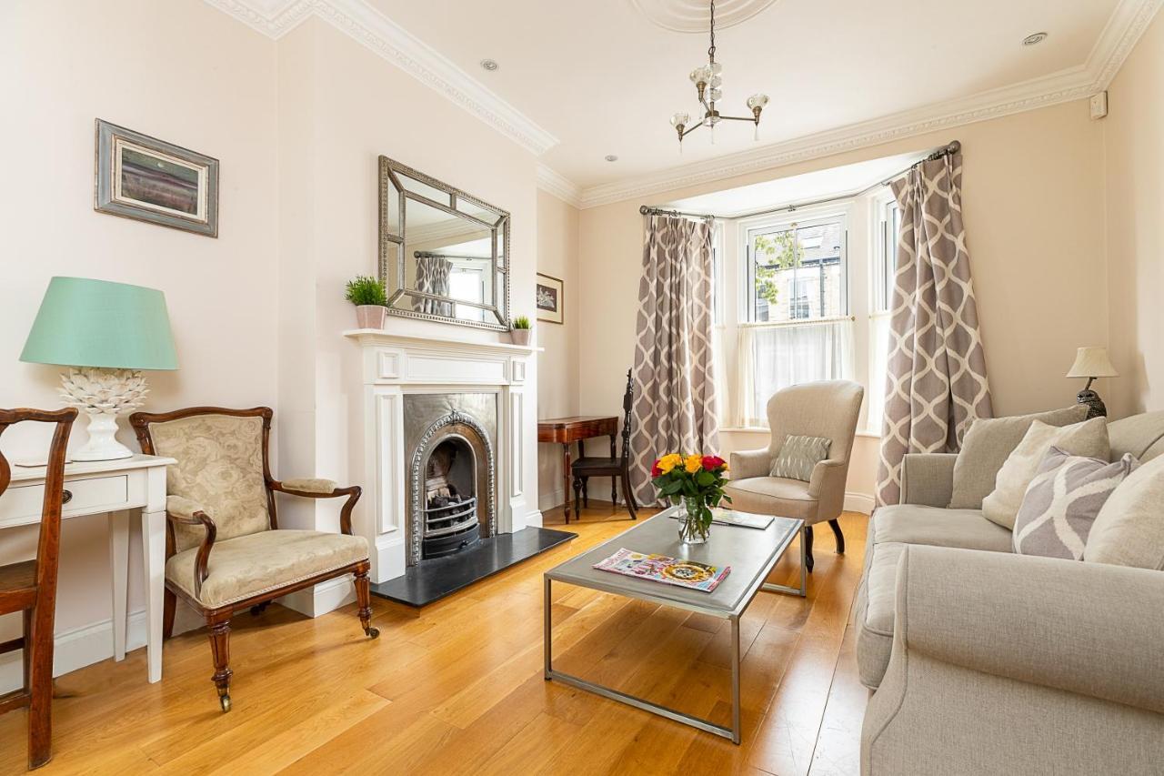 Apartment Joivy Stunning 3 Bed, 2 Bath House With Garden And Rooftop Terrace London
