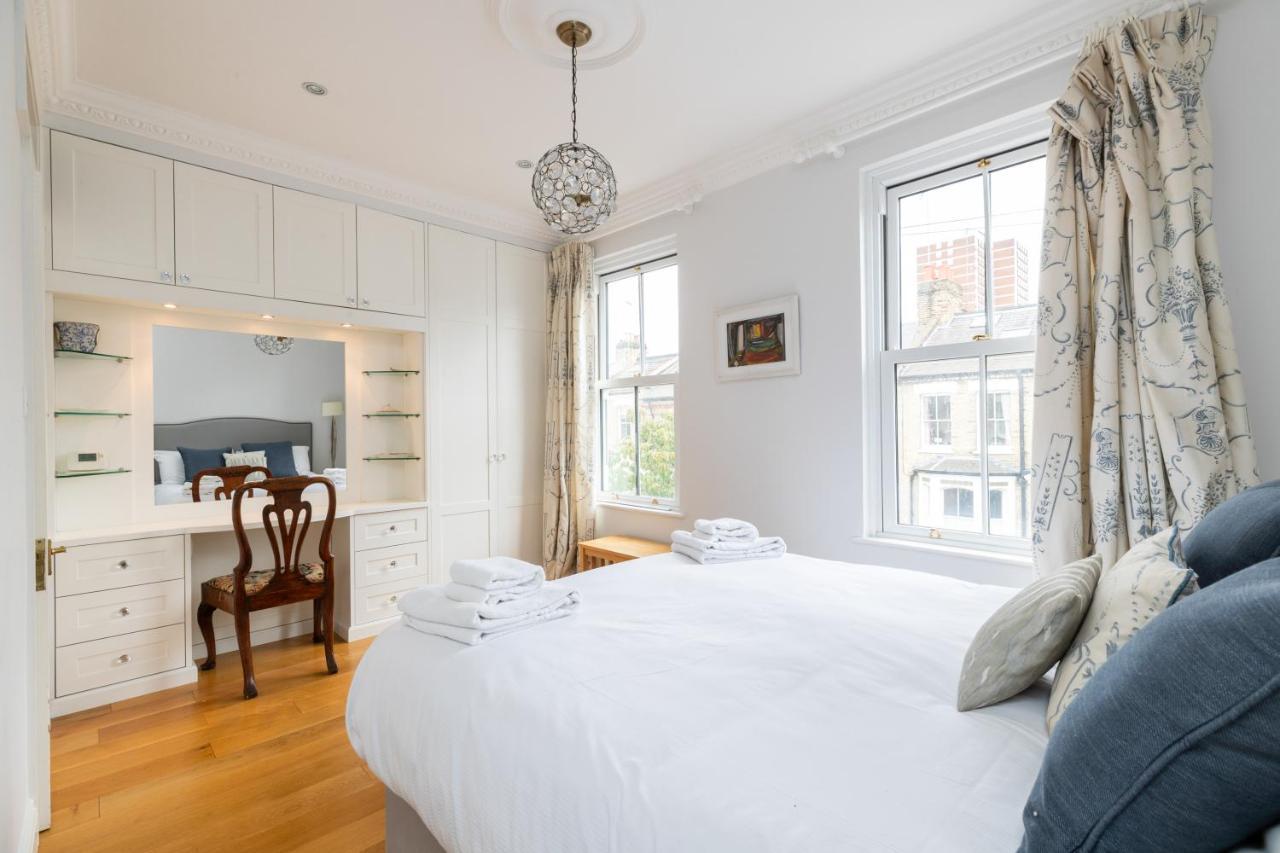 Joivy Stunning 3 Bed, 2 Bath House With Garden And Rooftop Terrace * London