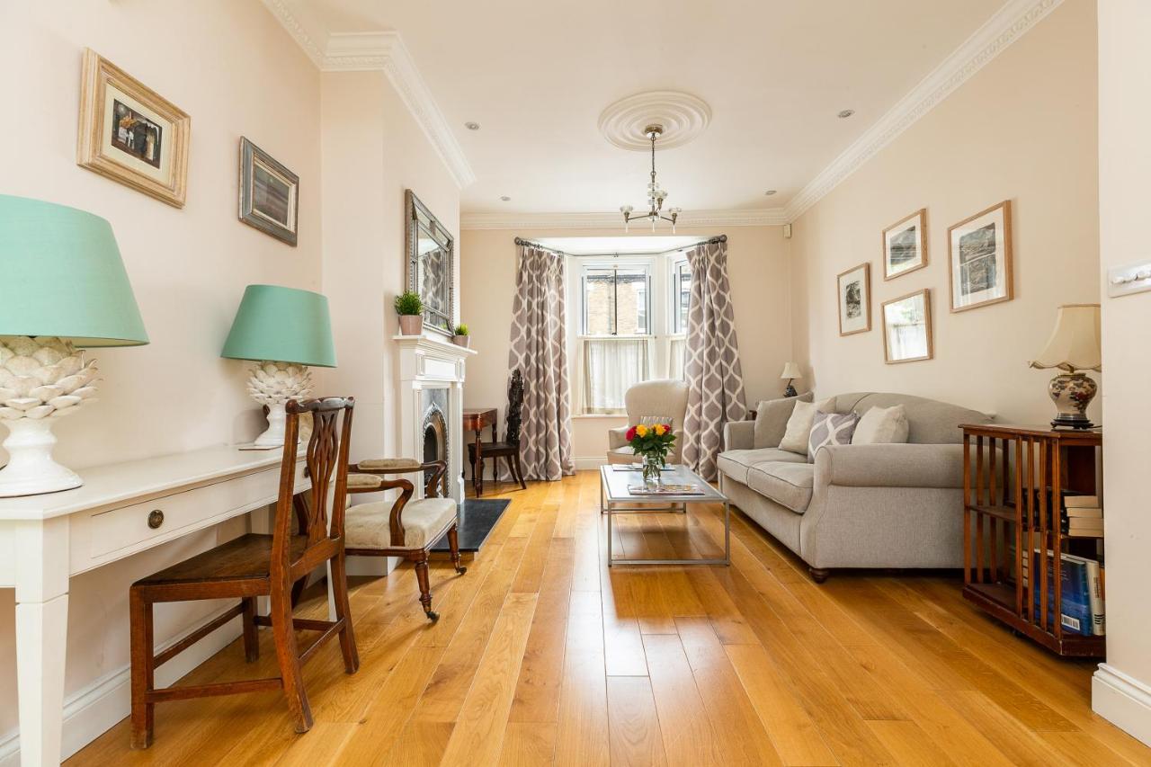 Joivy Stunning 3 Bed, 2 Bath House With Garden And Rooftop Terrace * London